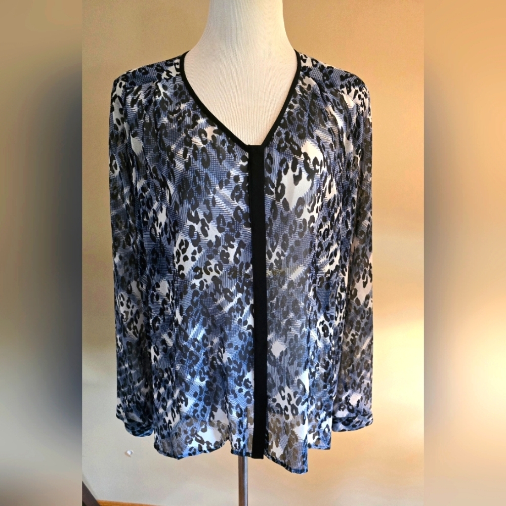 NWOT CAbi Fatale Blouse 977 Leopard Animal Print BLUE Black Long Sleeves XL